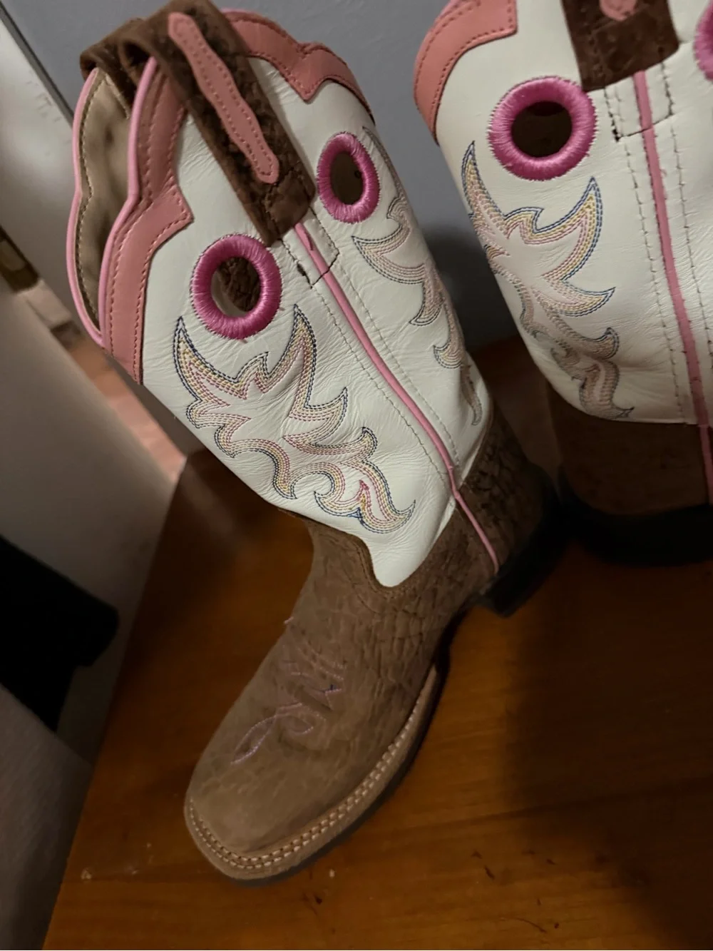 Hi Brown and White Western Cutout Pull-On Boots - Pink Trim